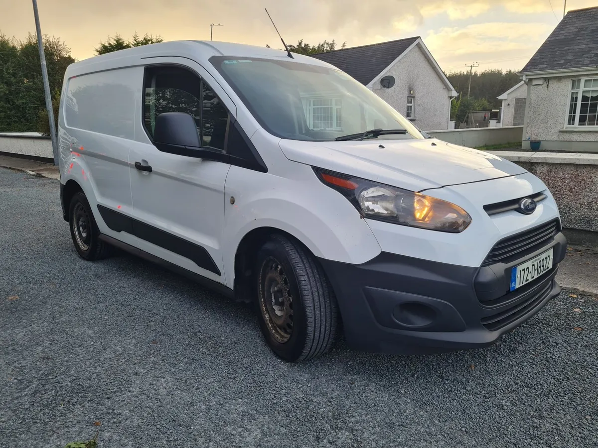 Ford Transit CONNECT 2017 (2 ) - Image 3