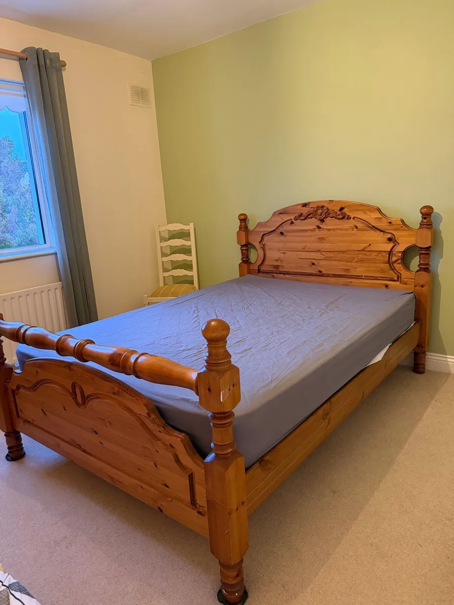 Bed - Image 1