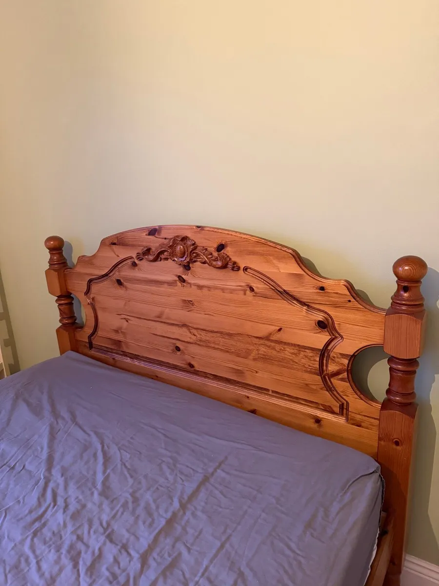 Bed - Image 3