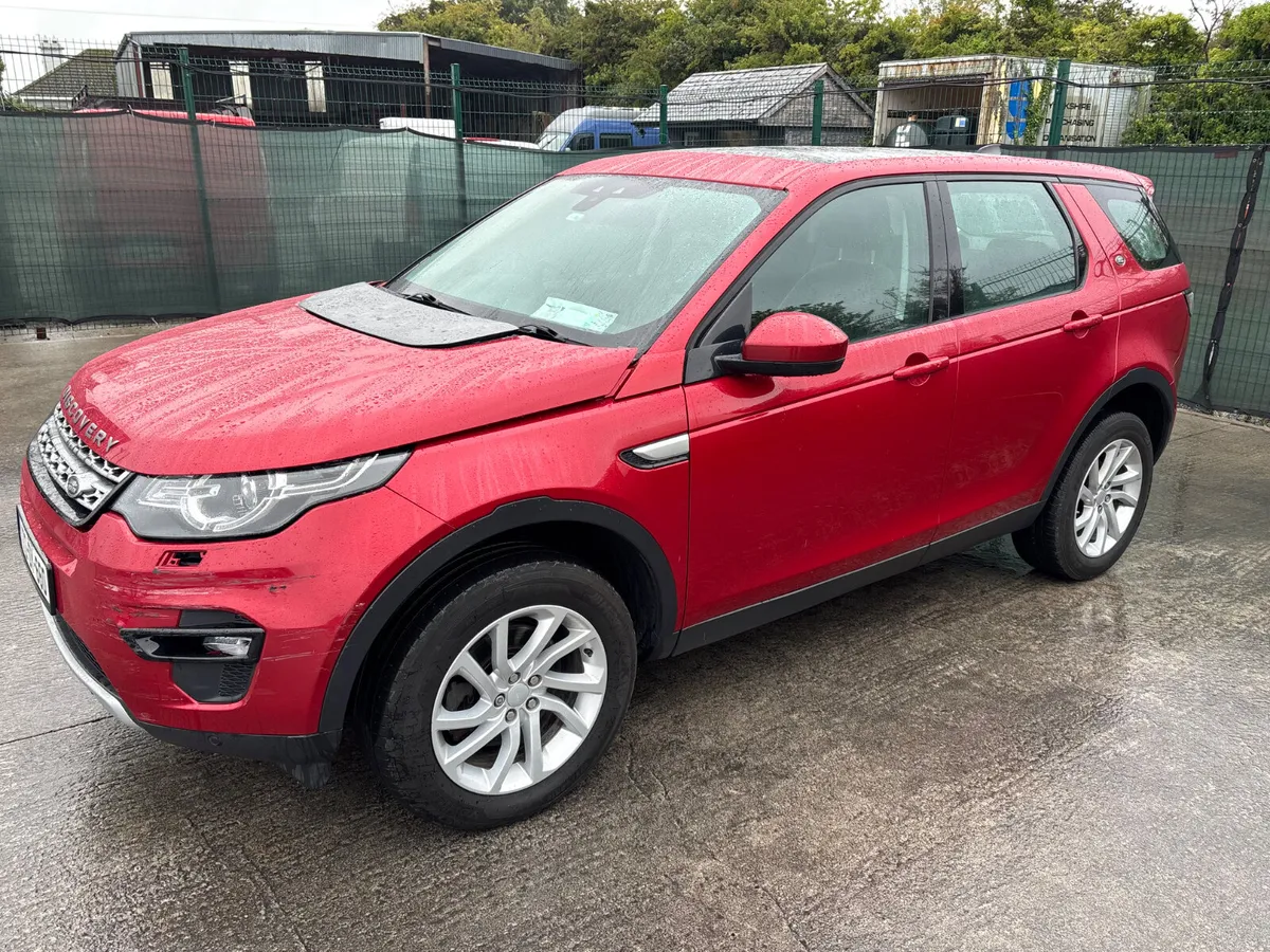 172 Landrover Discovery Sport HSE 7 Seater - Image 1