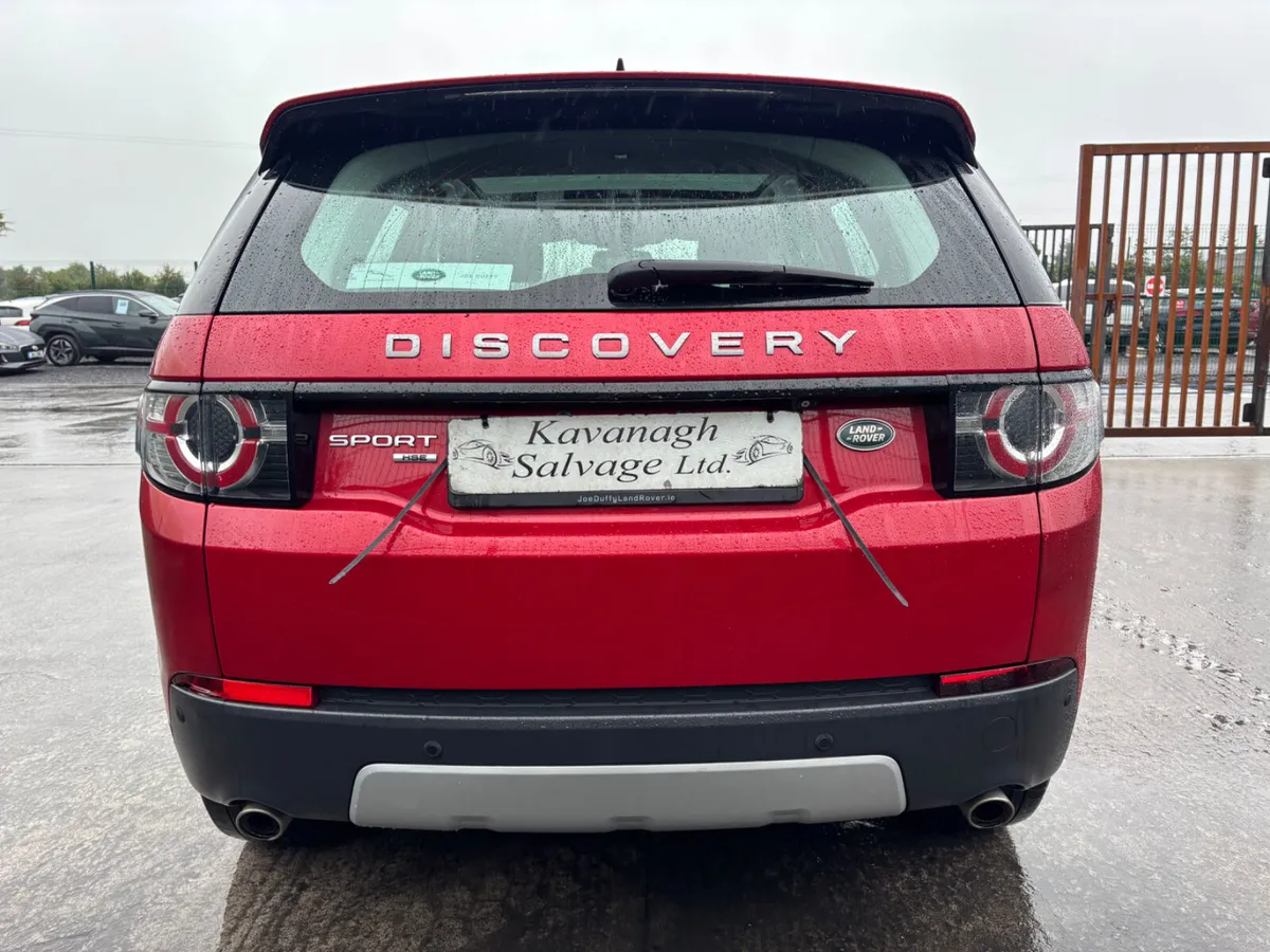 172 Landrover Discovery Sport HSE 7 Seater - Image 4
