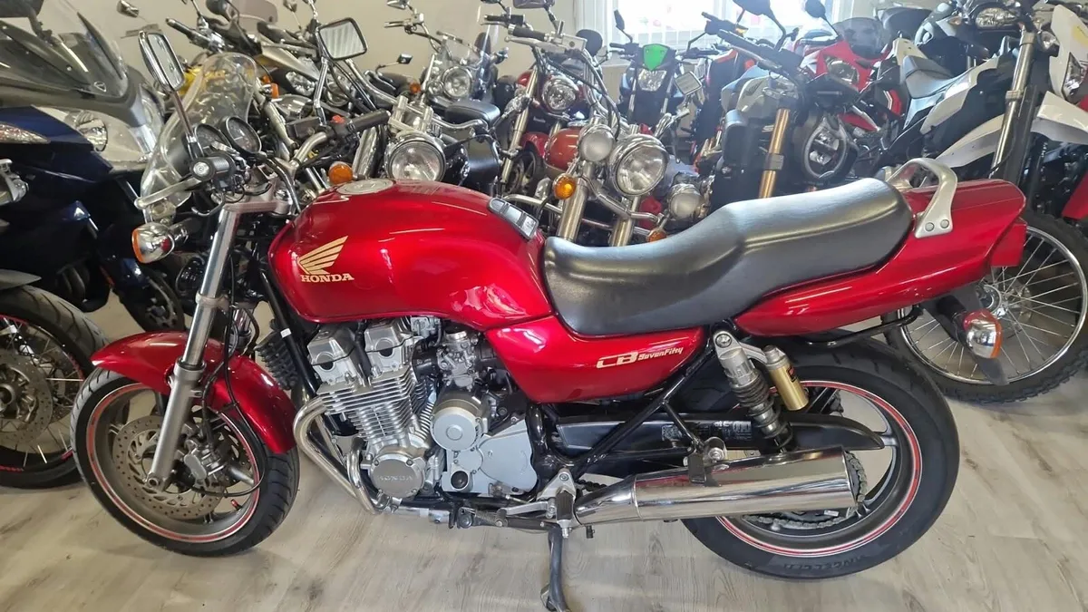 Honda cb750 - Mint - Image 1