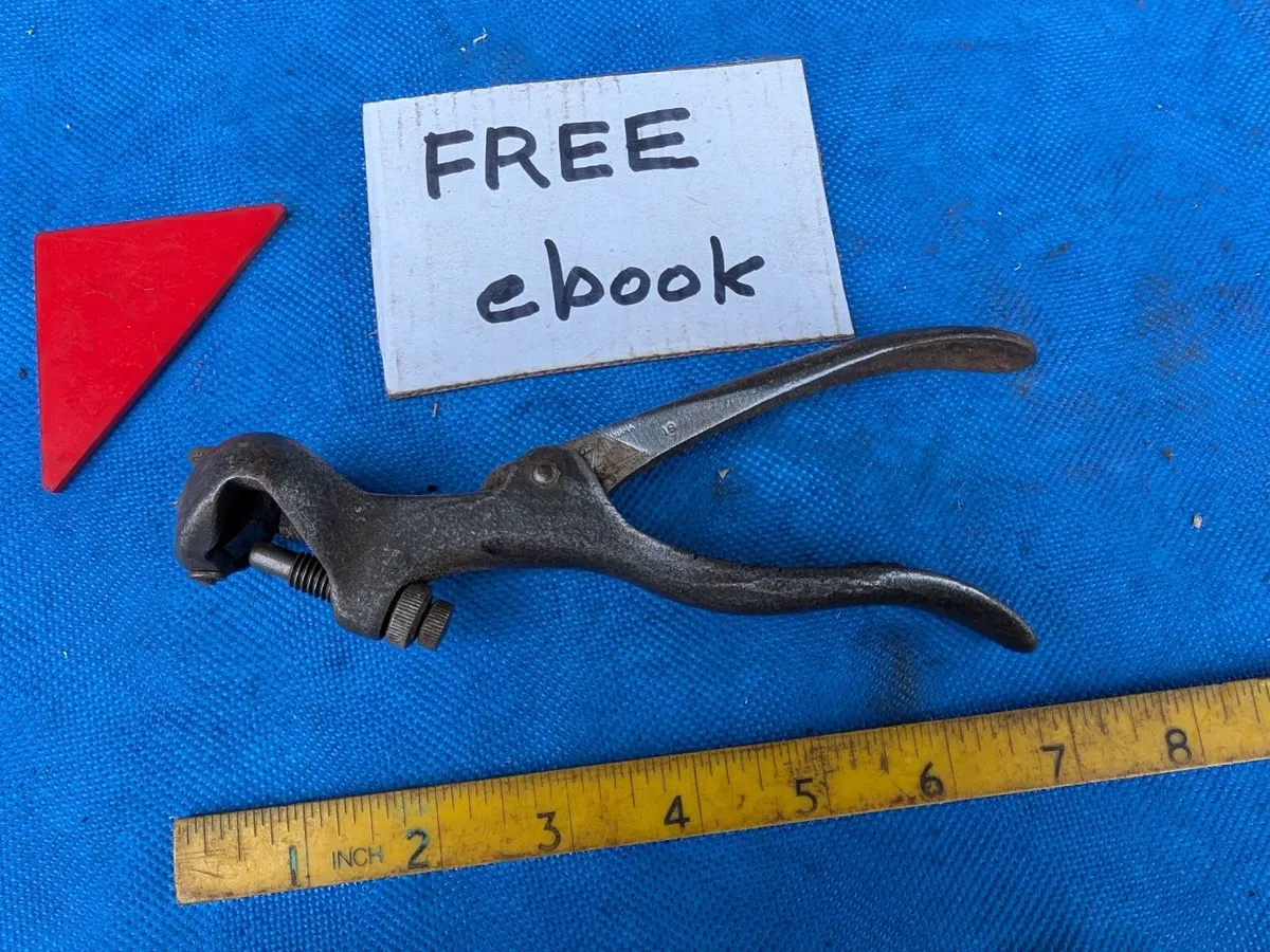 Apex Saw Set - Image 1