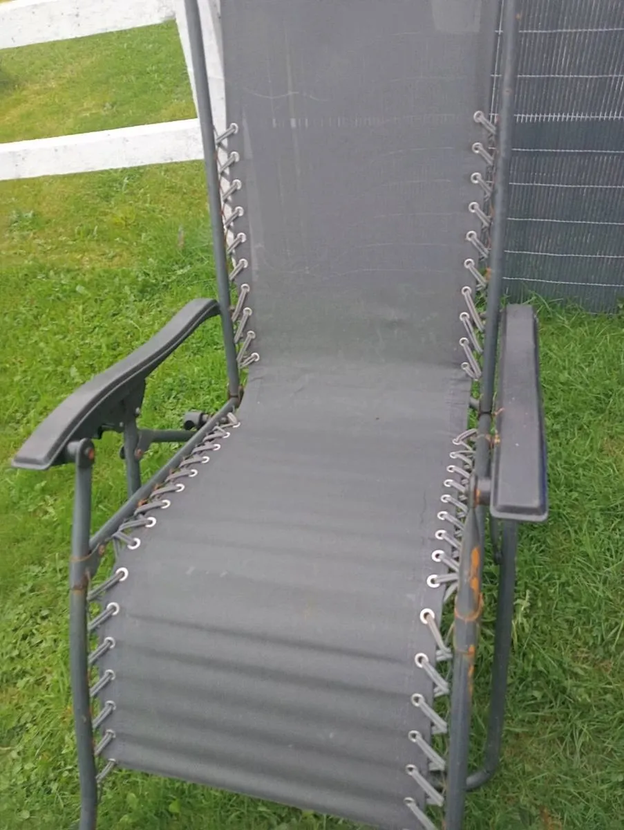 Sun chairs 2 - Image 4