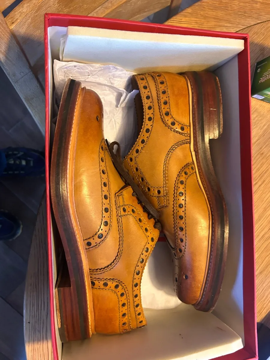 Grenson size 43 g tan derby - Image 4