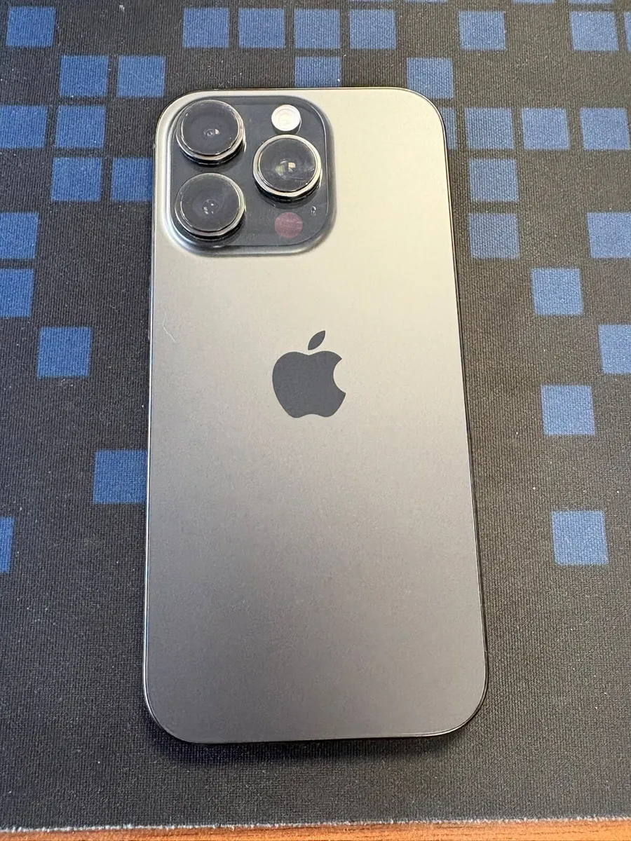 iPhone 16 pro - Image 2