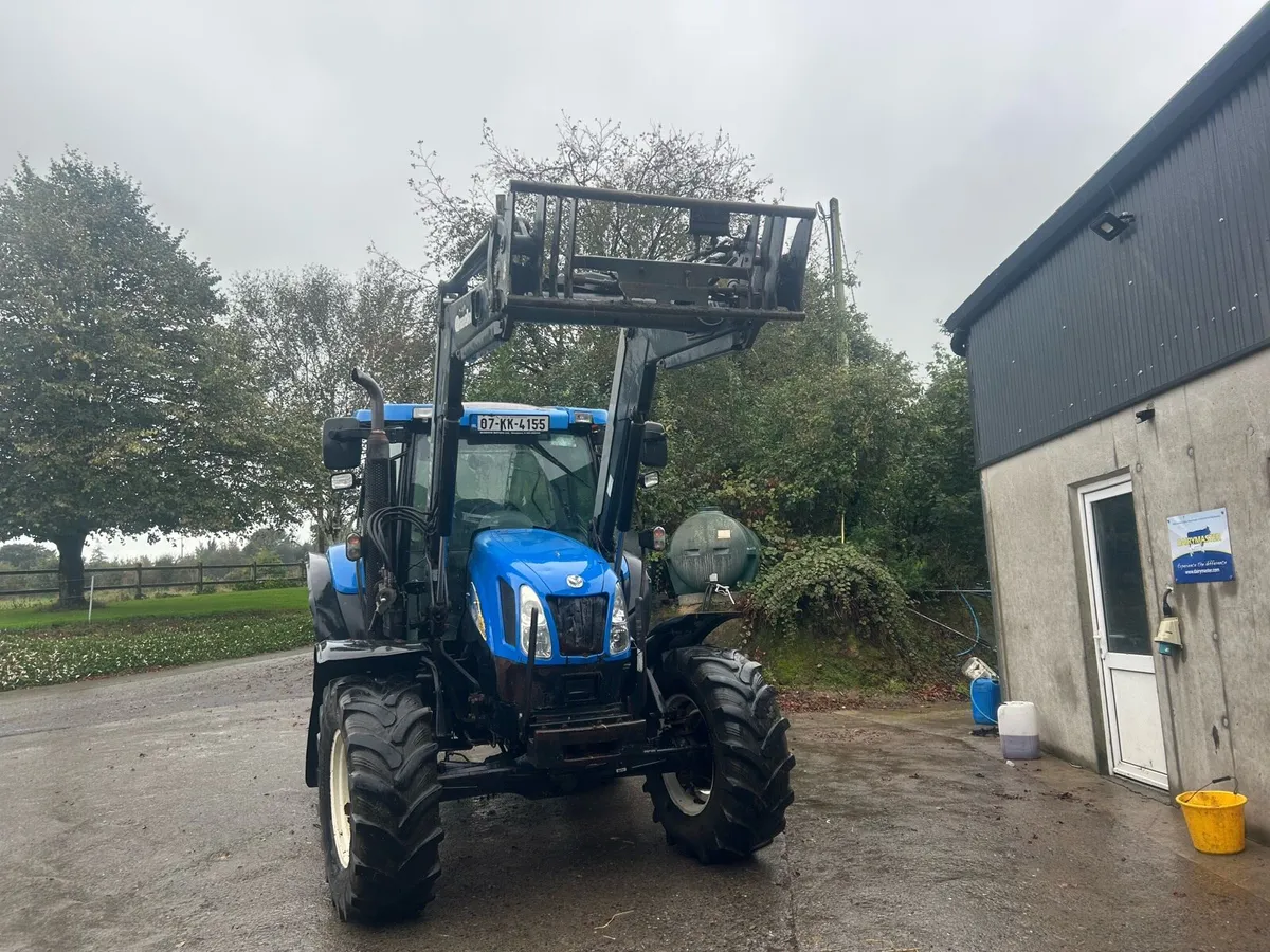 New Holland T6010 - Image 2