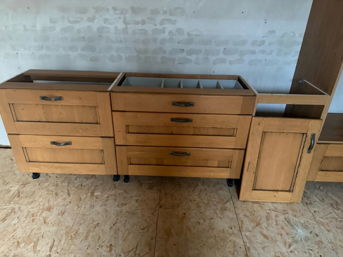 Kitchen units - Image 3