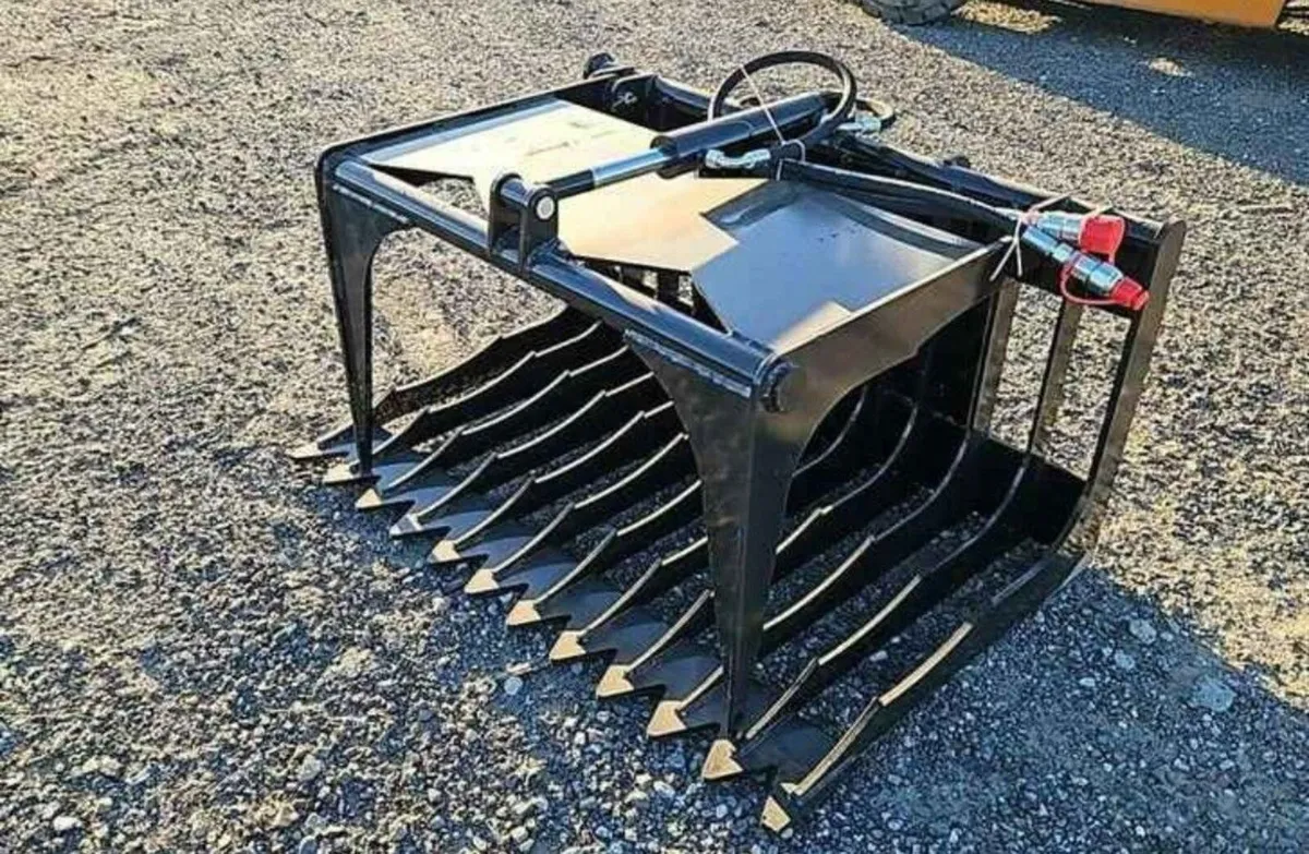 MINI SKID STEER LOG / POST GRAB - Image 1