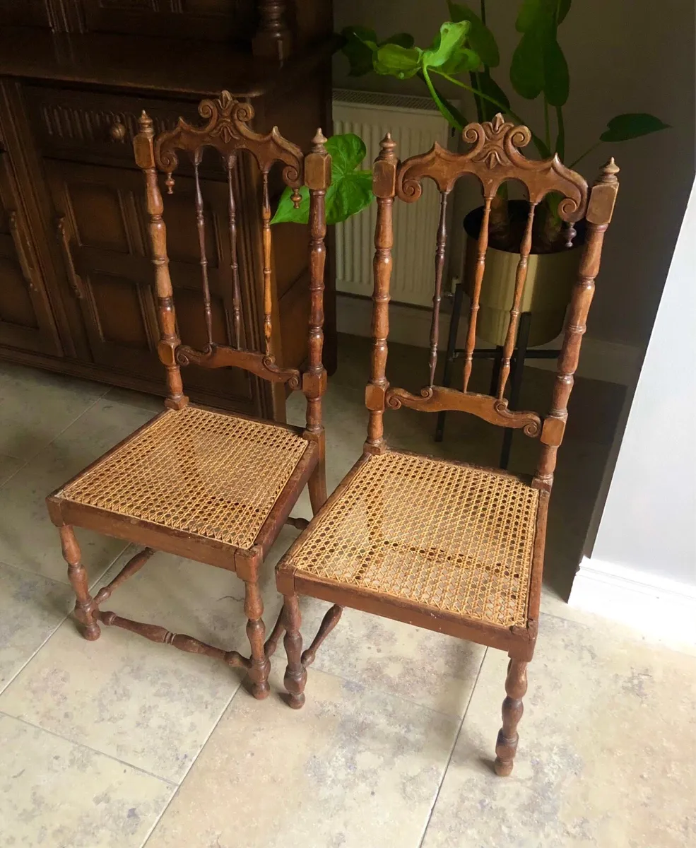 Pair of antique chairs - Image 3