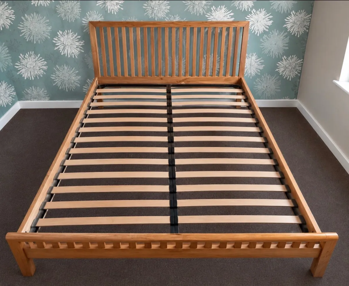 King Size bed - Image 1