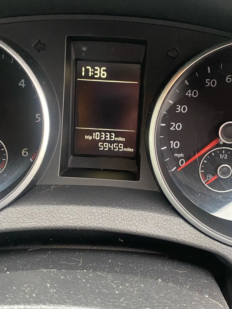 Vw golf - Image 1