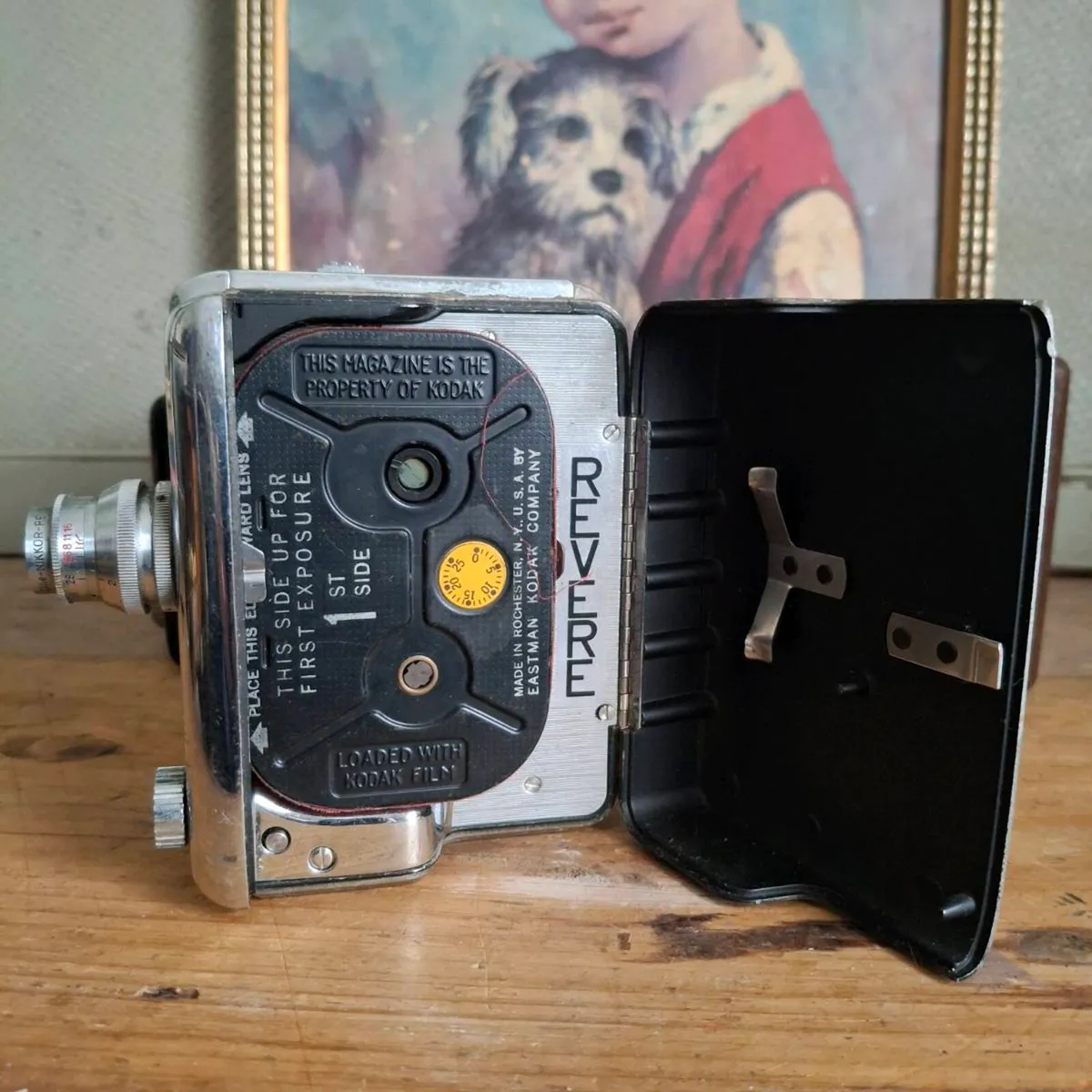 1950s Revere 8 Model 40 Movie Camera - Image 4