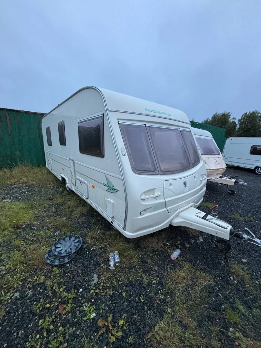 Caravan - Image 2
