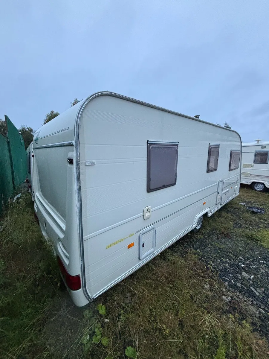Caravan - Image 3