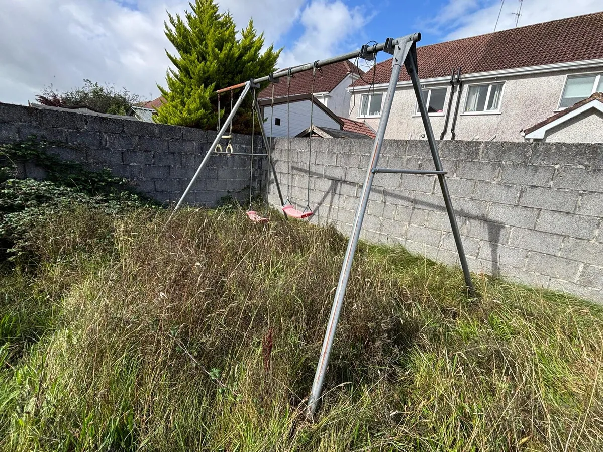 Child's Swing - Image 2