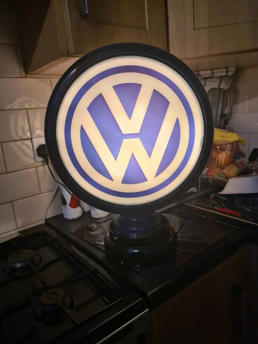 Petrol Bowser Globe light up - Image 1