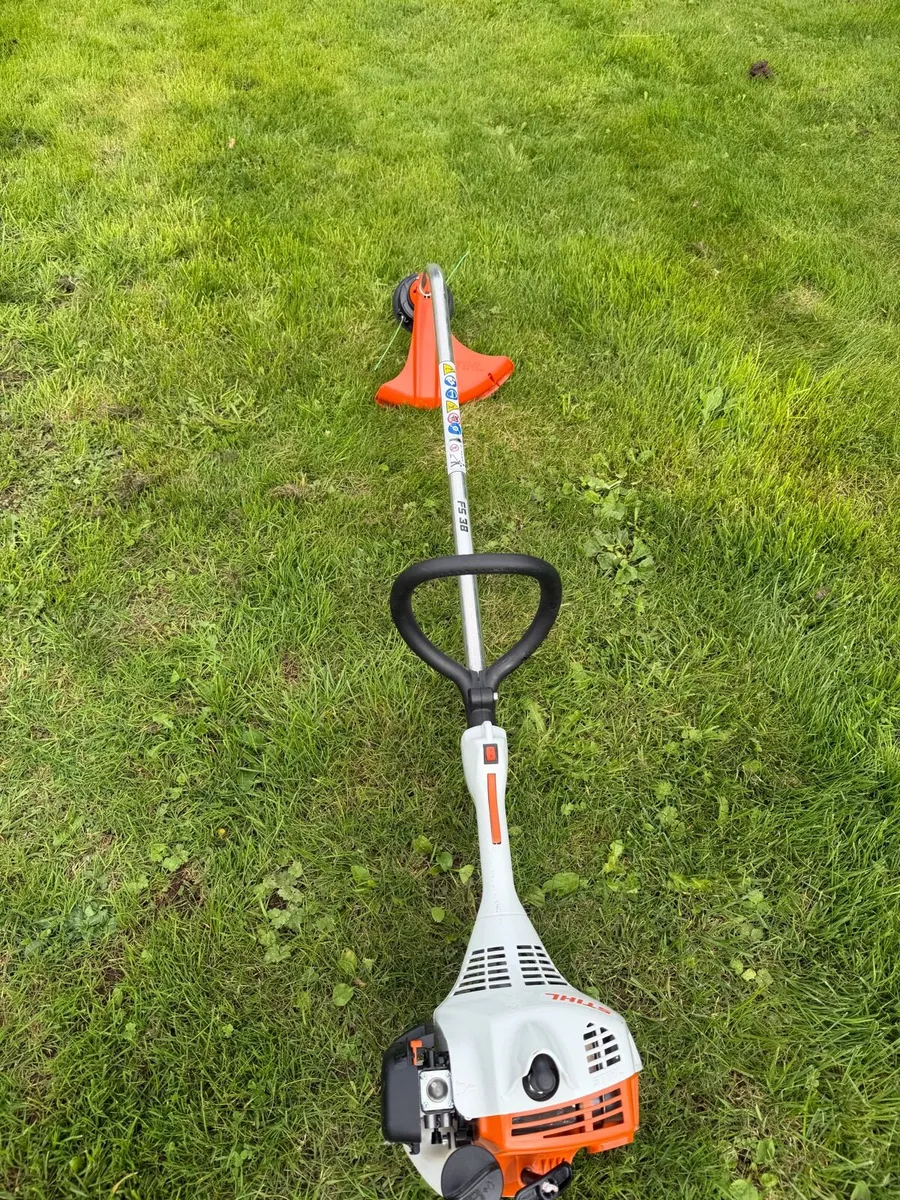 Stihl FS 38 Strimmer/ Grass Trimmer as new - Image 1