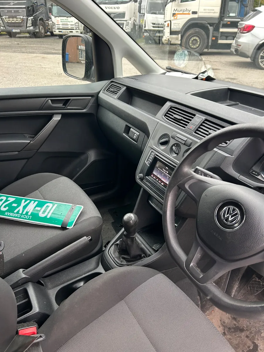 Volkswagen Caddy 2019 - Image 3