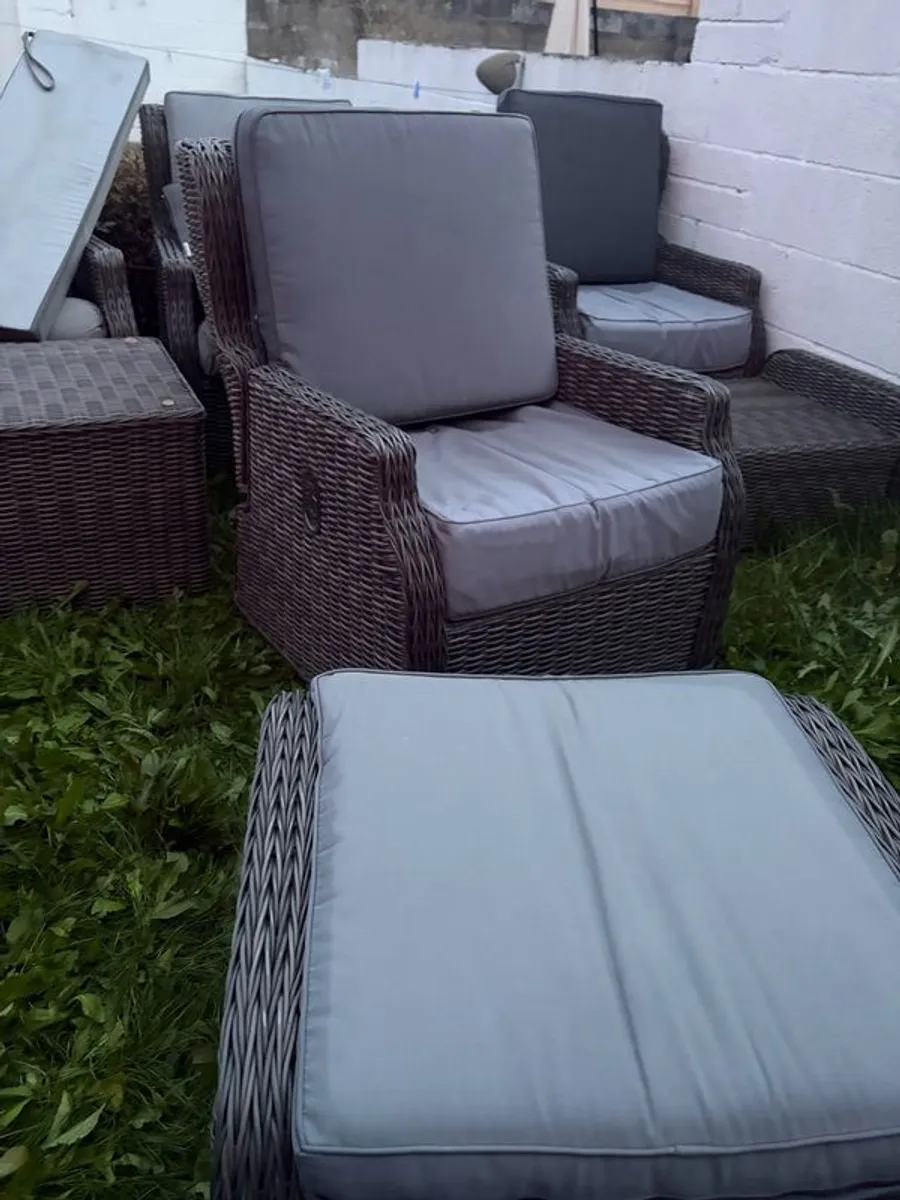 Garden Chairs - Image 3
