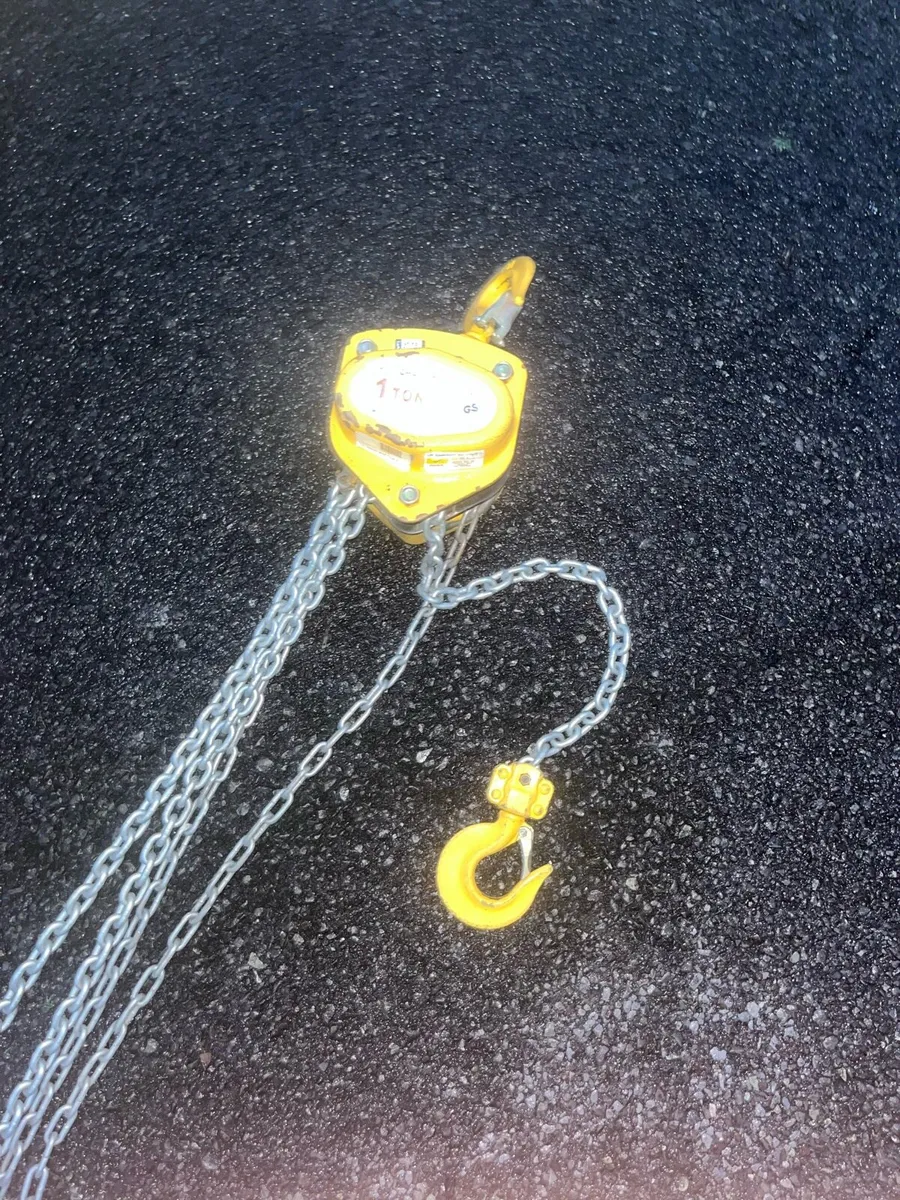 Block and Tackle Pulley 1 Ton - Image 1