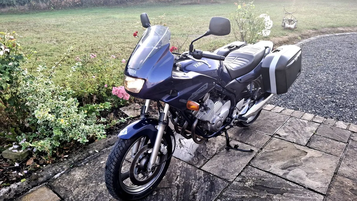 YAMAHA XJ 600 - Image 3