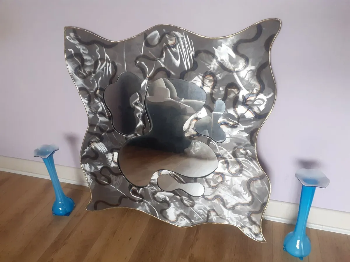 Mirror - Image 2