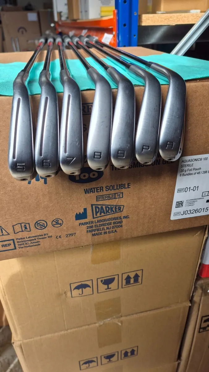 Taylormade P790 Fordged Irons - Image 1