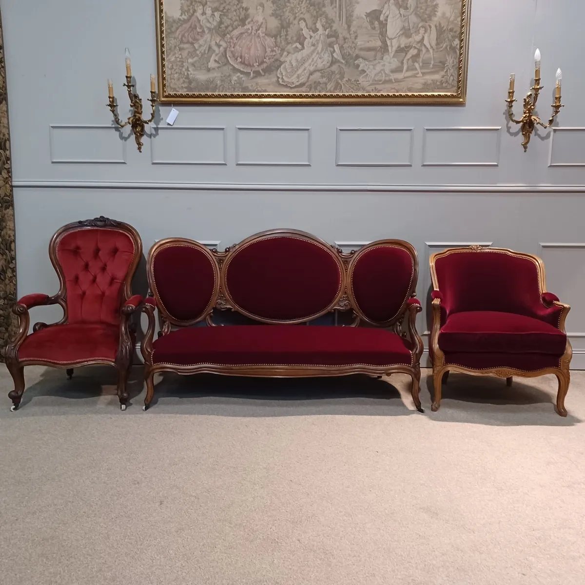 Set of red upholstered furniture - Image 1