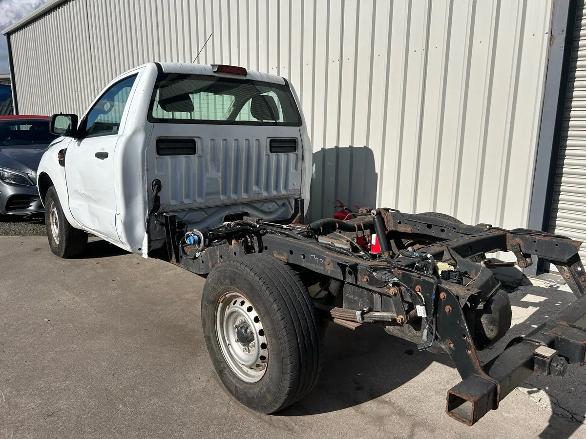 2018 2.2 diesel 20k kms - Image 4