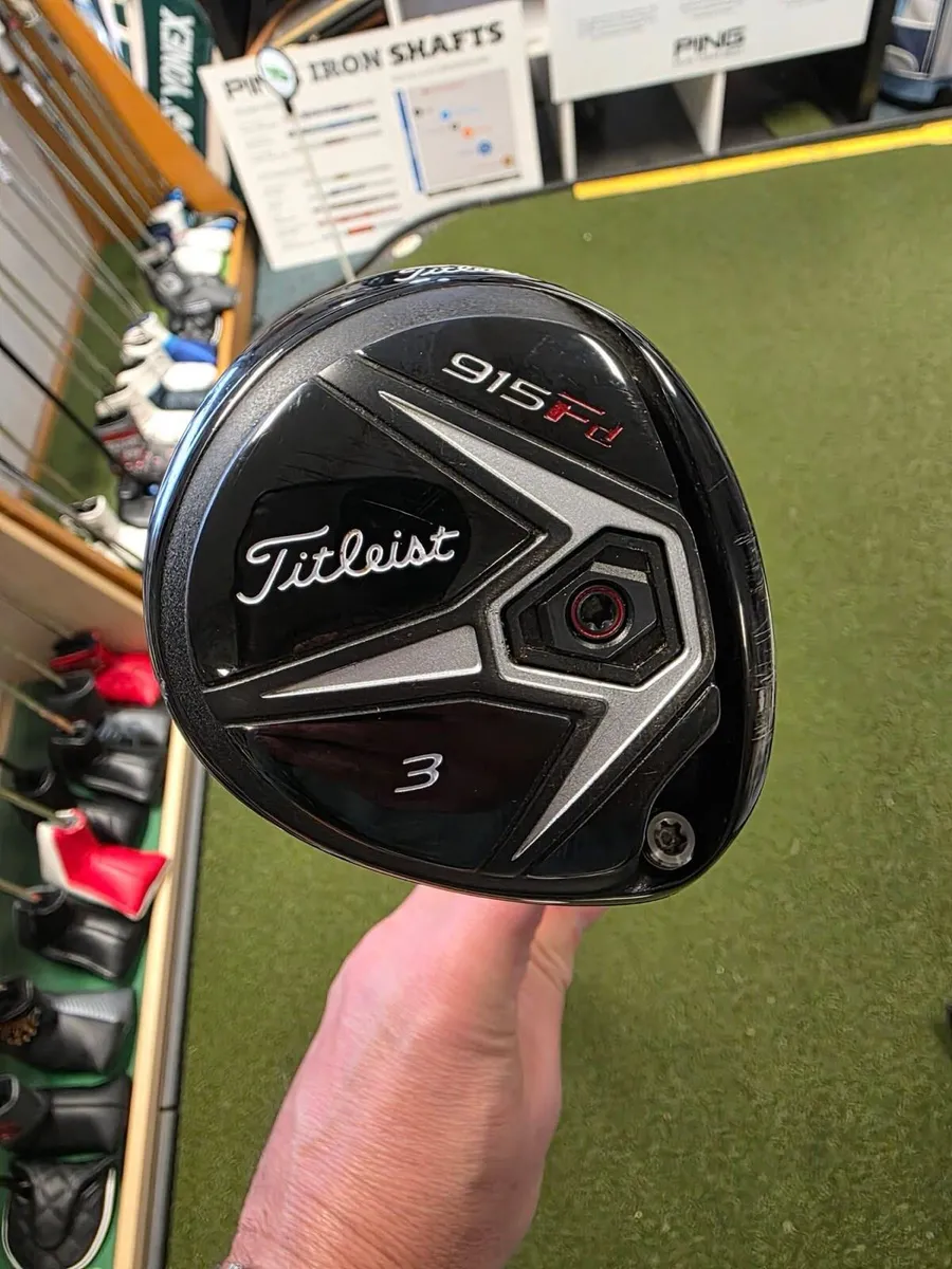 Titleist 915 Fd 3 Wood - Image 1