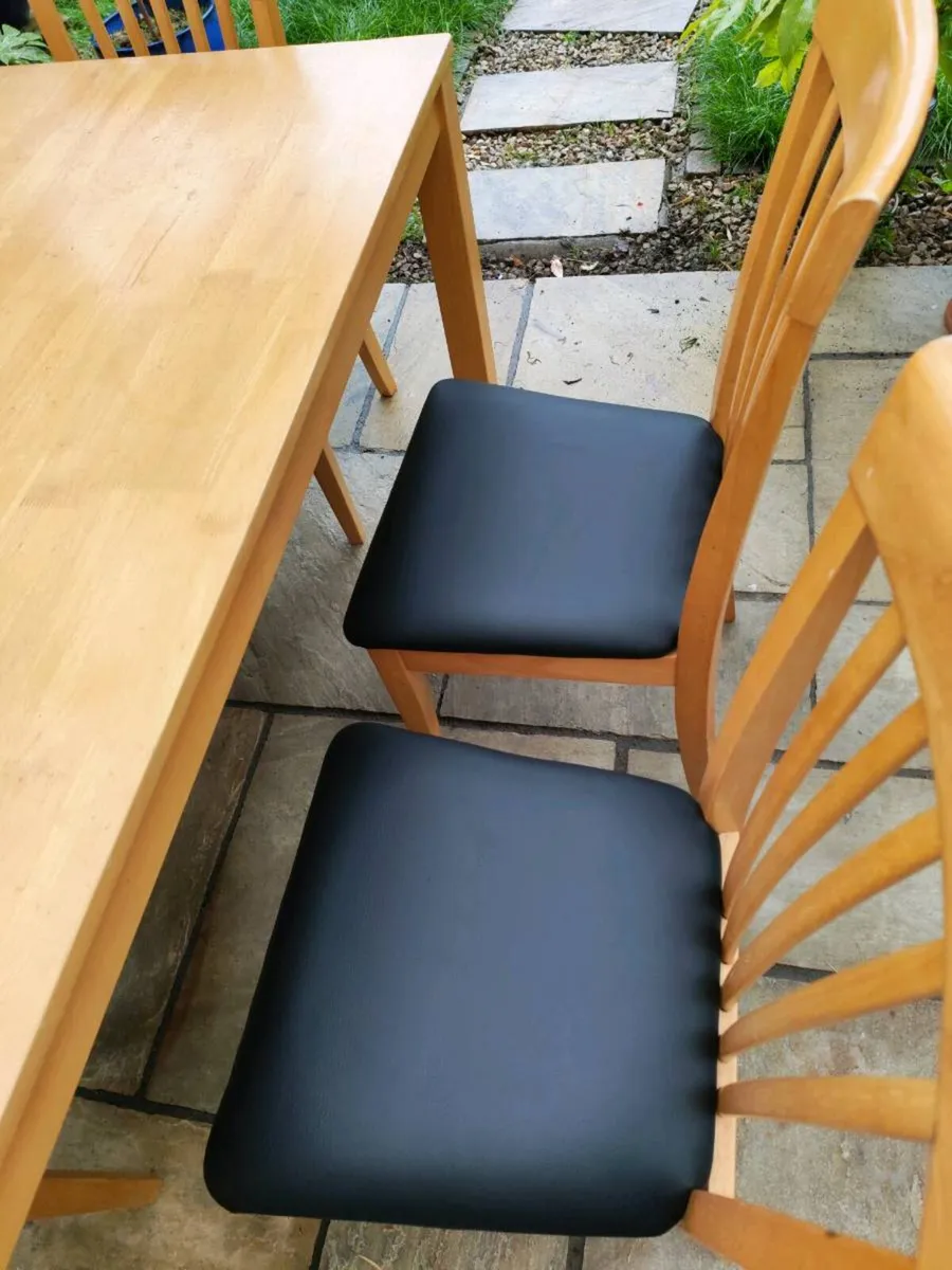 Kitchen dining table - Image 3