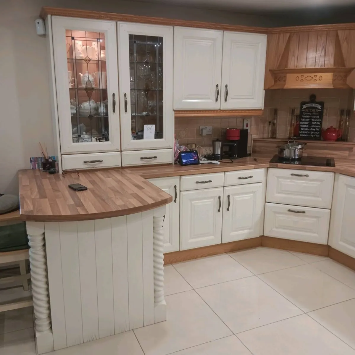 Kitchen - Image 3