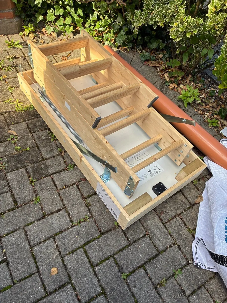 Attic stairs ladder - Image 1