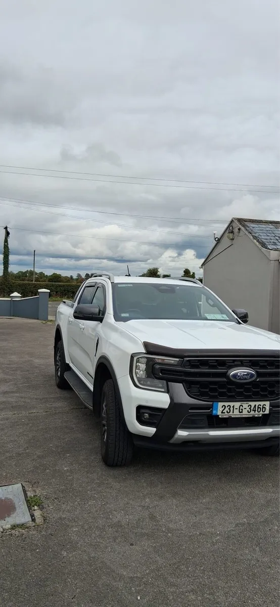2023 FORD RANGER WILDTRAK 2.0 AUTO LOADS OF EXTRAS - Image 3
