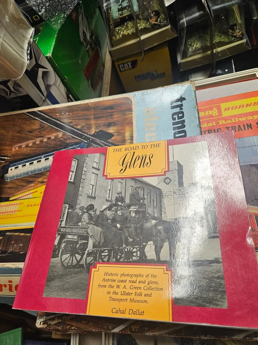 Book Road to the Glens - Image 2