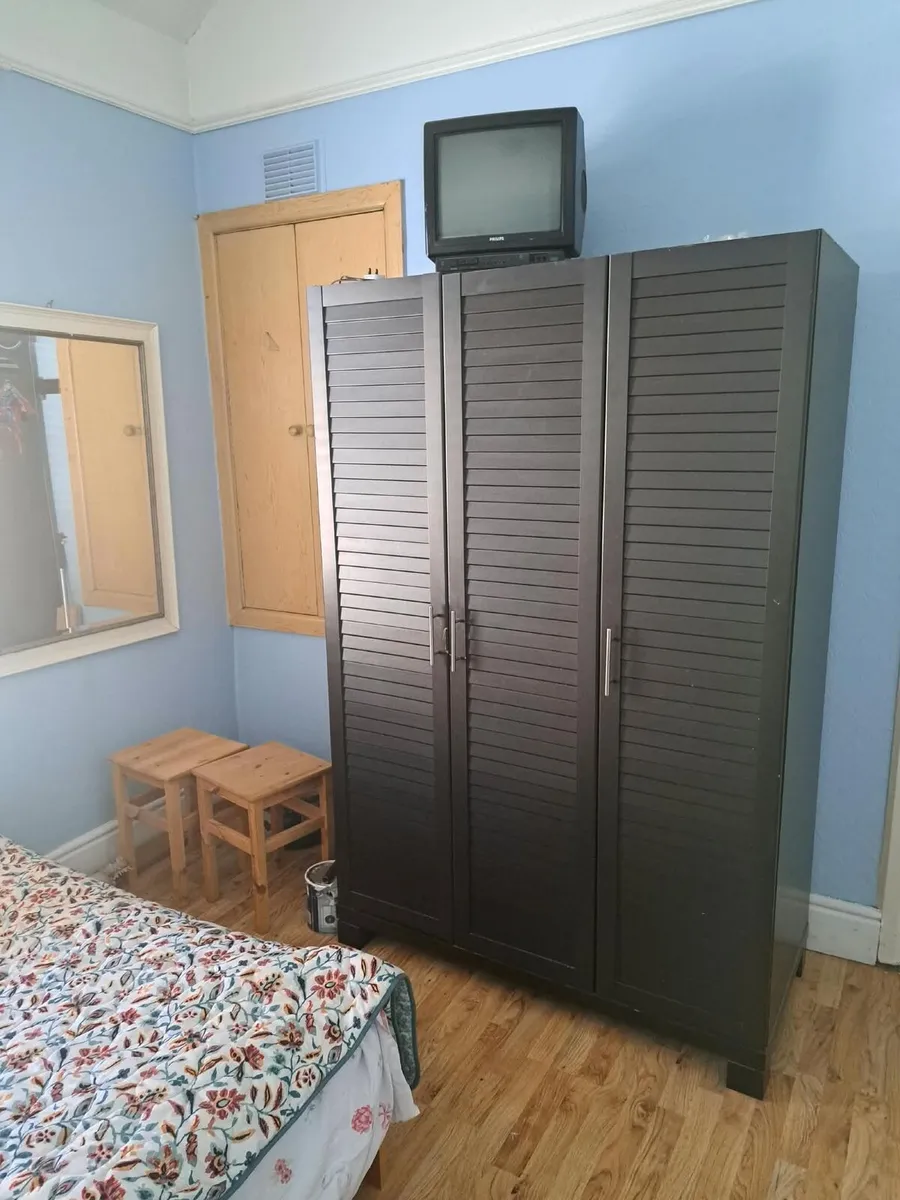 Room for rent - Image 2