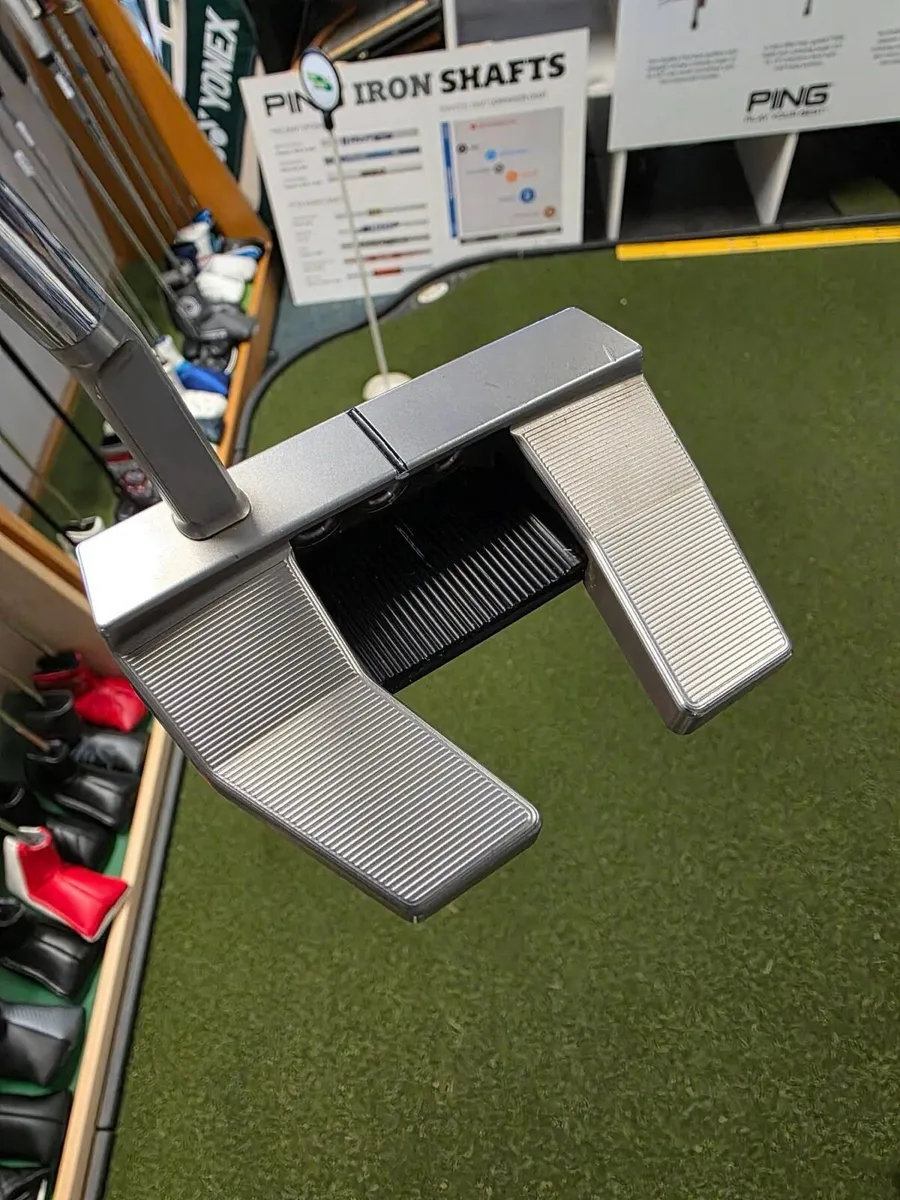 Scotty Cameron Phantom X 5.5 Putter - Image 2