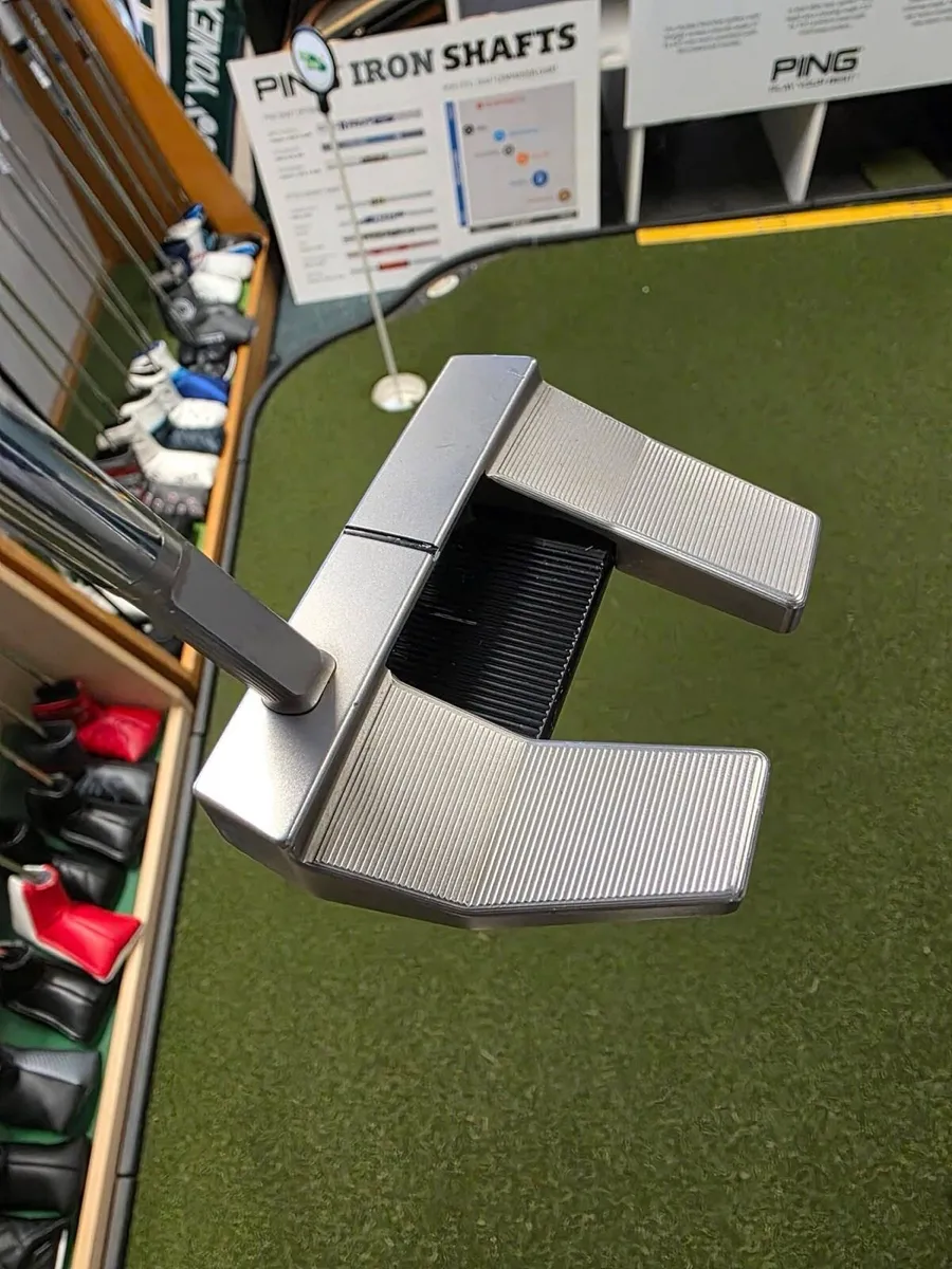 Scotty Cameron Phantom X 5.5 Putter - Image 3