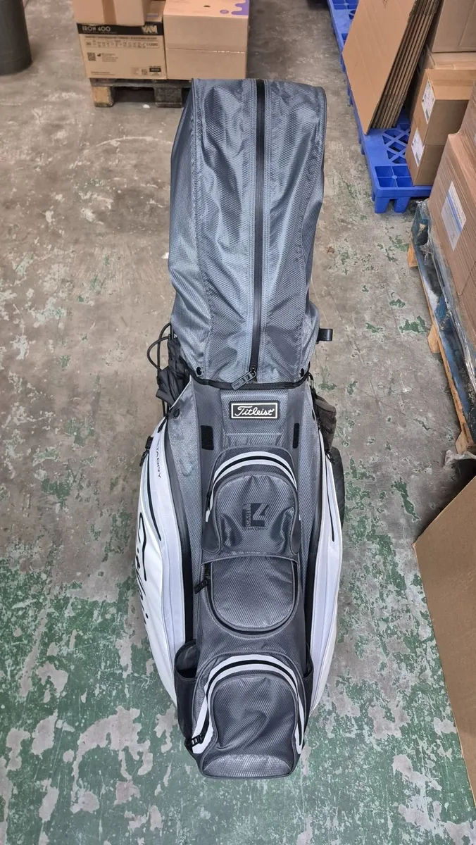 Titleist Stadry Cart Bag - Image 1