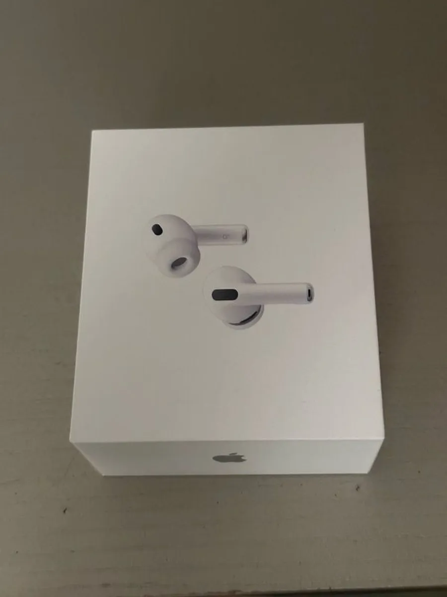 Apple AirPods Pro 3 NEW - Image 4