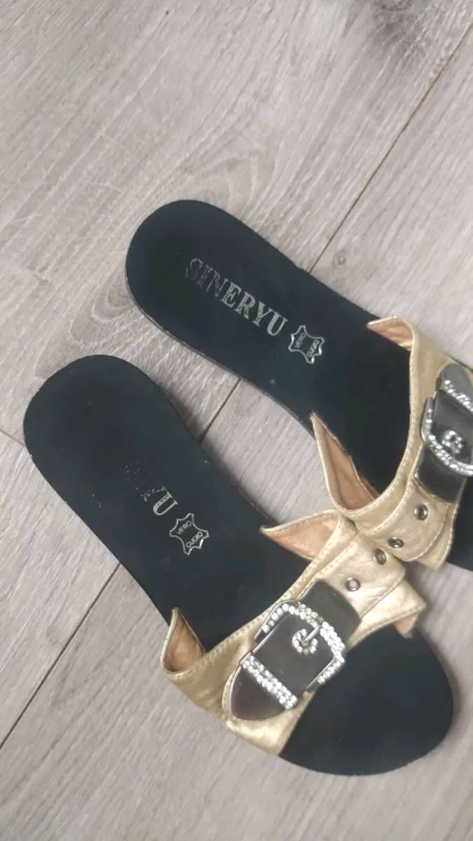 Genuine leather sandals with rhinestones size EU 3 - Image 4