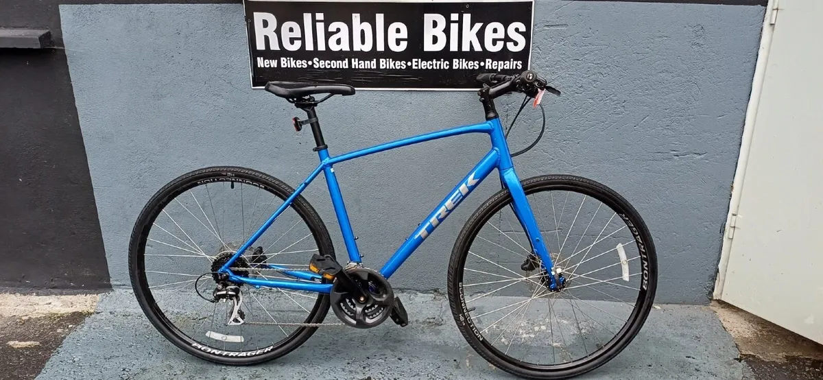 Trek FX2 ❗️Open 7 days of the week ❗️ - Image 1