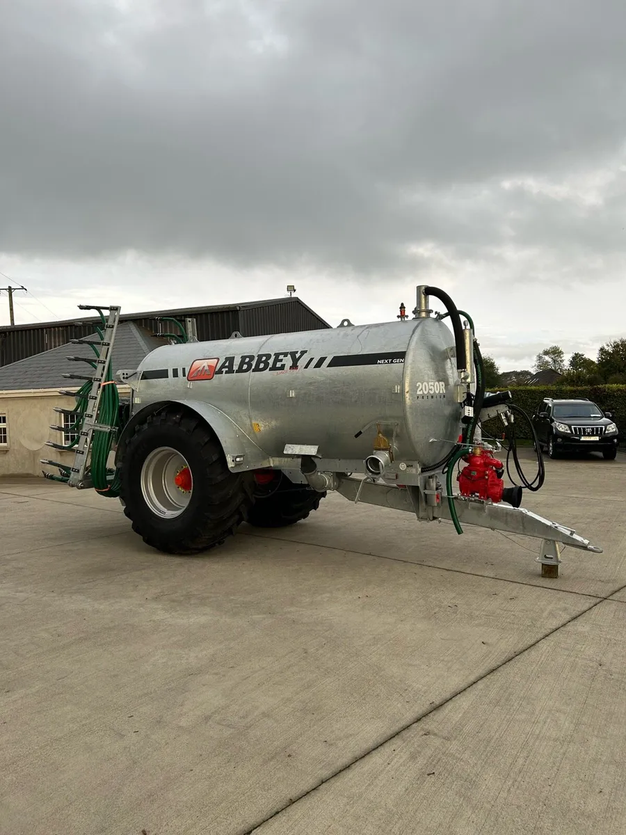 ABBEY 2050 Tank - Image 2