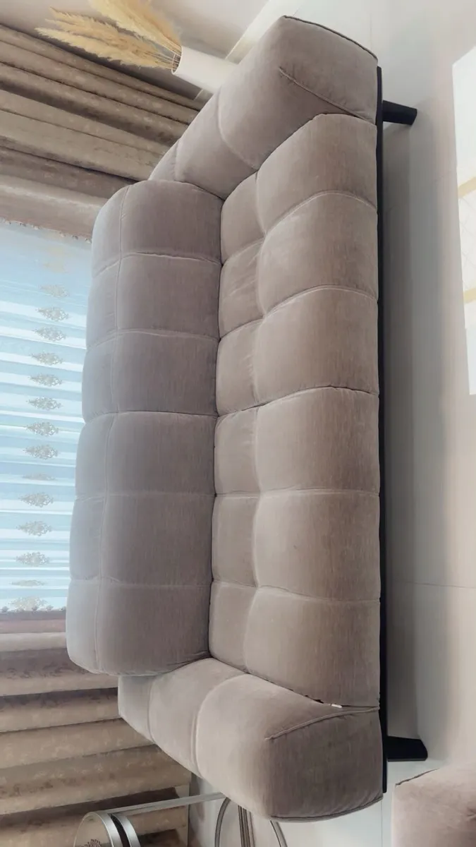 Natuzzi Editions sofa for sale - Image 2