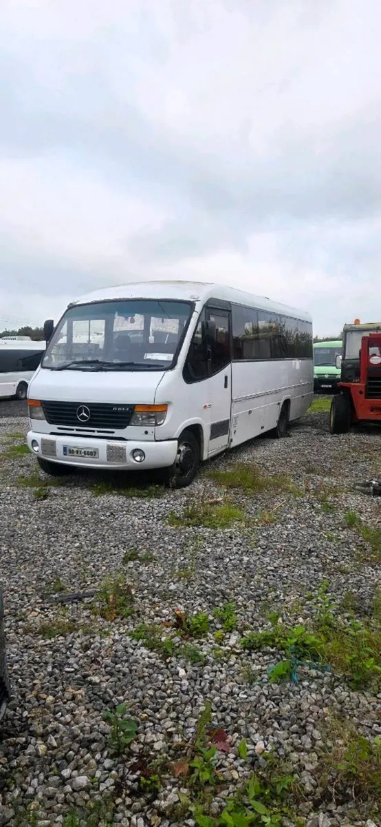 Mercedes Vario - Image 1