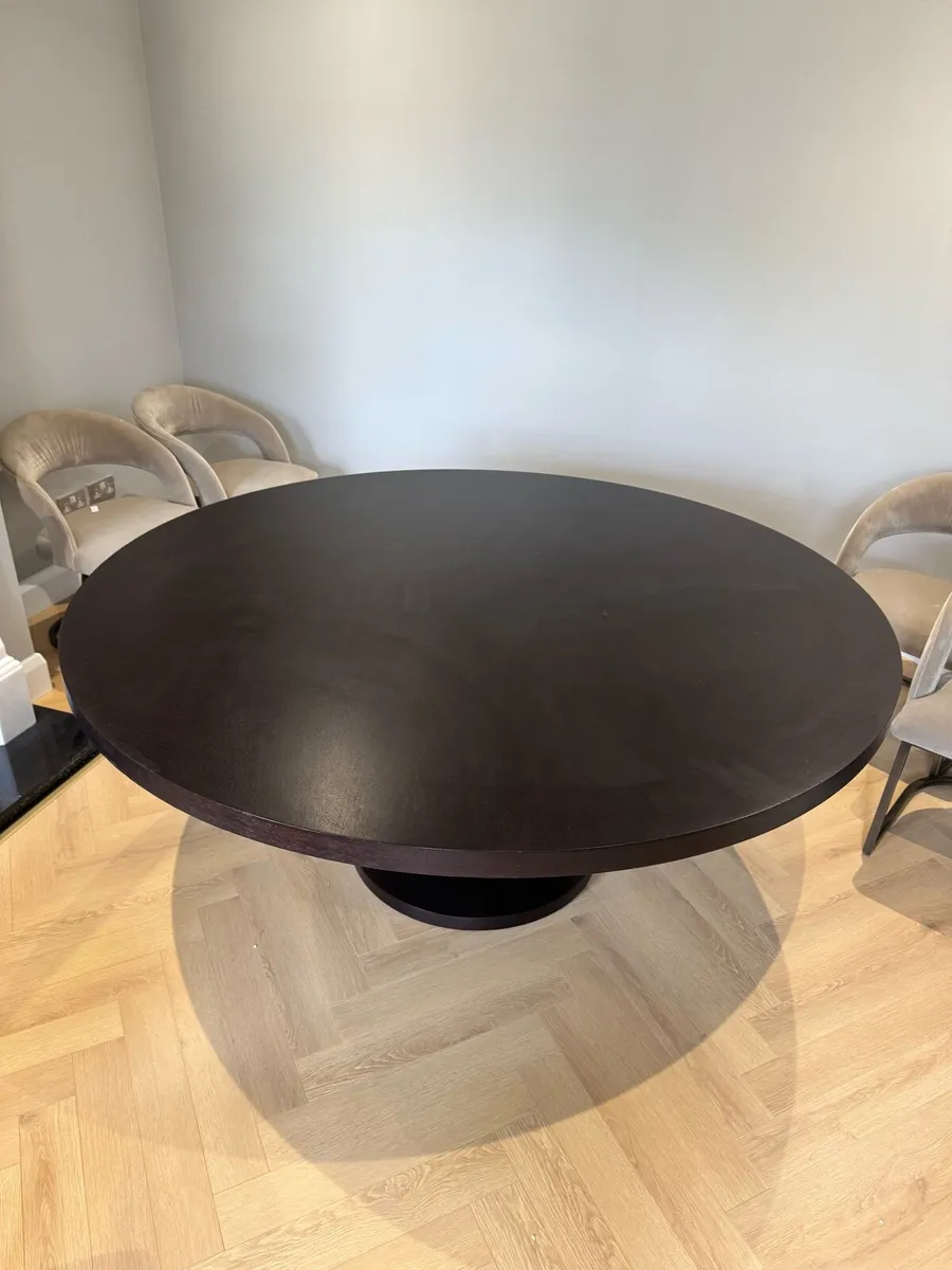 Dining table - Image 2