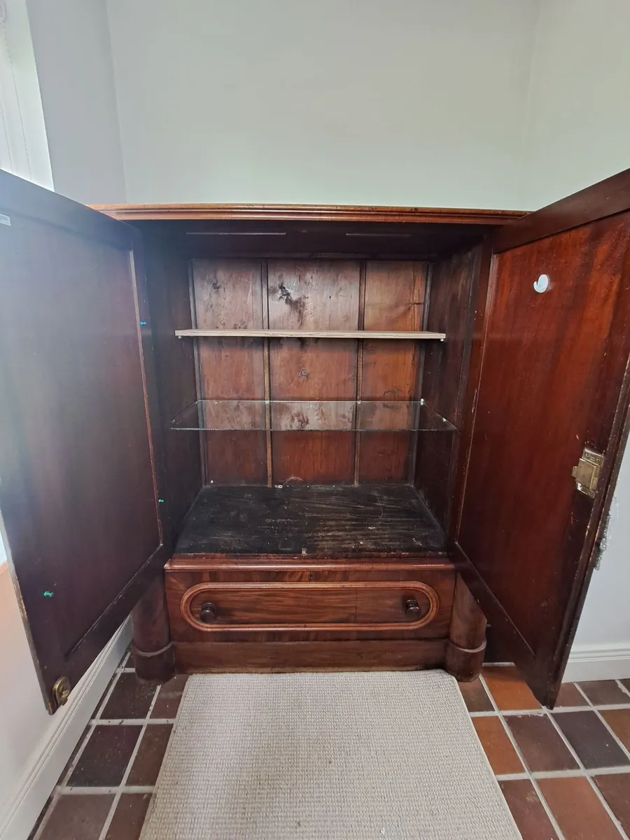 Antique linen press - Image 3
