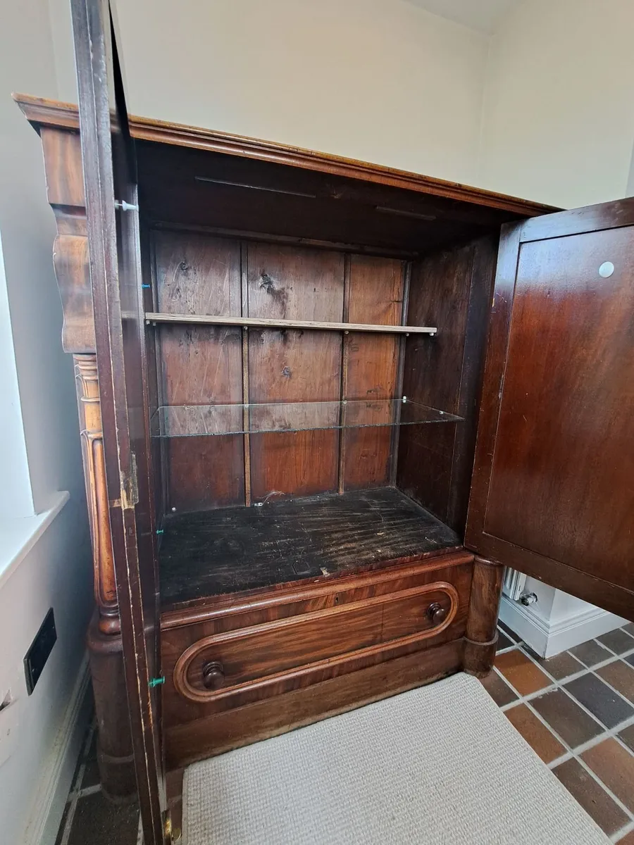 Antique linen press - Image 4