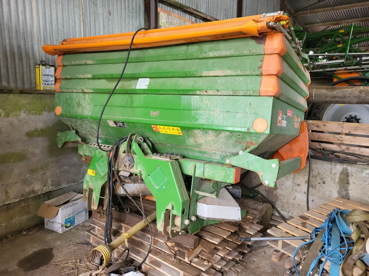 2015 ZAM Profis Spreader with Weigh Cells - Image 1